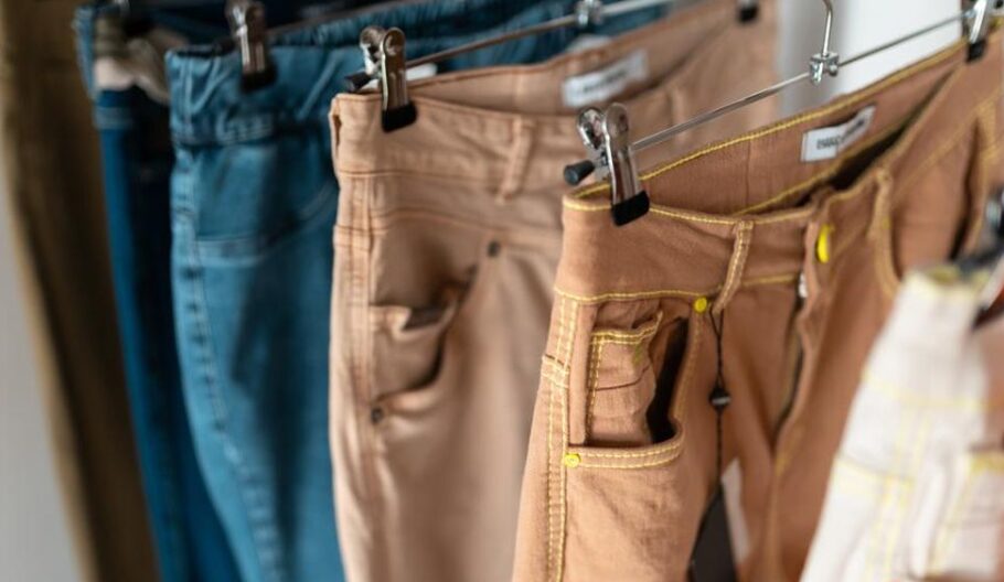 You are currently viewing Jasa Konveksi Celana Terpercaya