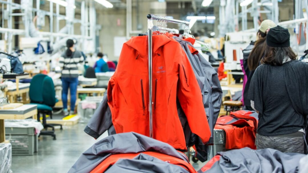 Read more about the article Konveksi Jaket Surabaya